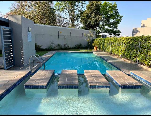 2 BEDROOM PROPERTY TO RENT IN HURLINGHAM MANOR